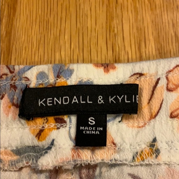 NWOT Kendall and Kylie Shorts - Picture 5 of 6